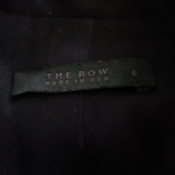 THE ROW..WOOL BLAZER..SIZE 6 - Picture 6 of 8